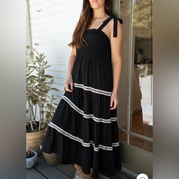 CJLA Giada Dress Medium Black NWOT - Picture 5 of 6